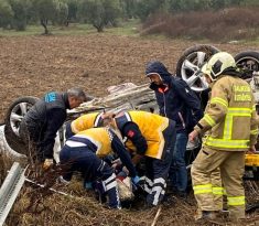 Ayvalık’ta trafik kazası ucuz atlatıldı: 2 yaralı